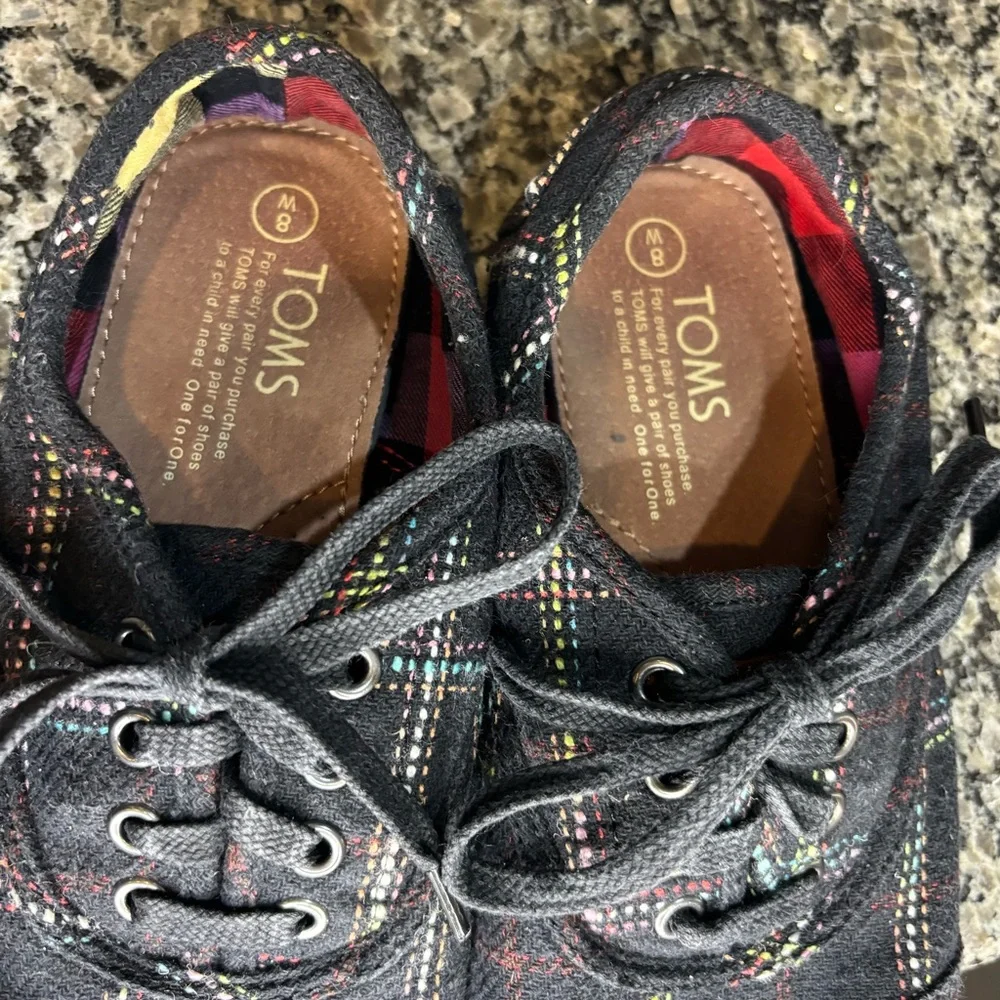 TOMS Cordones Black Plaid Textile Lace Up Shoes Size 8